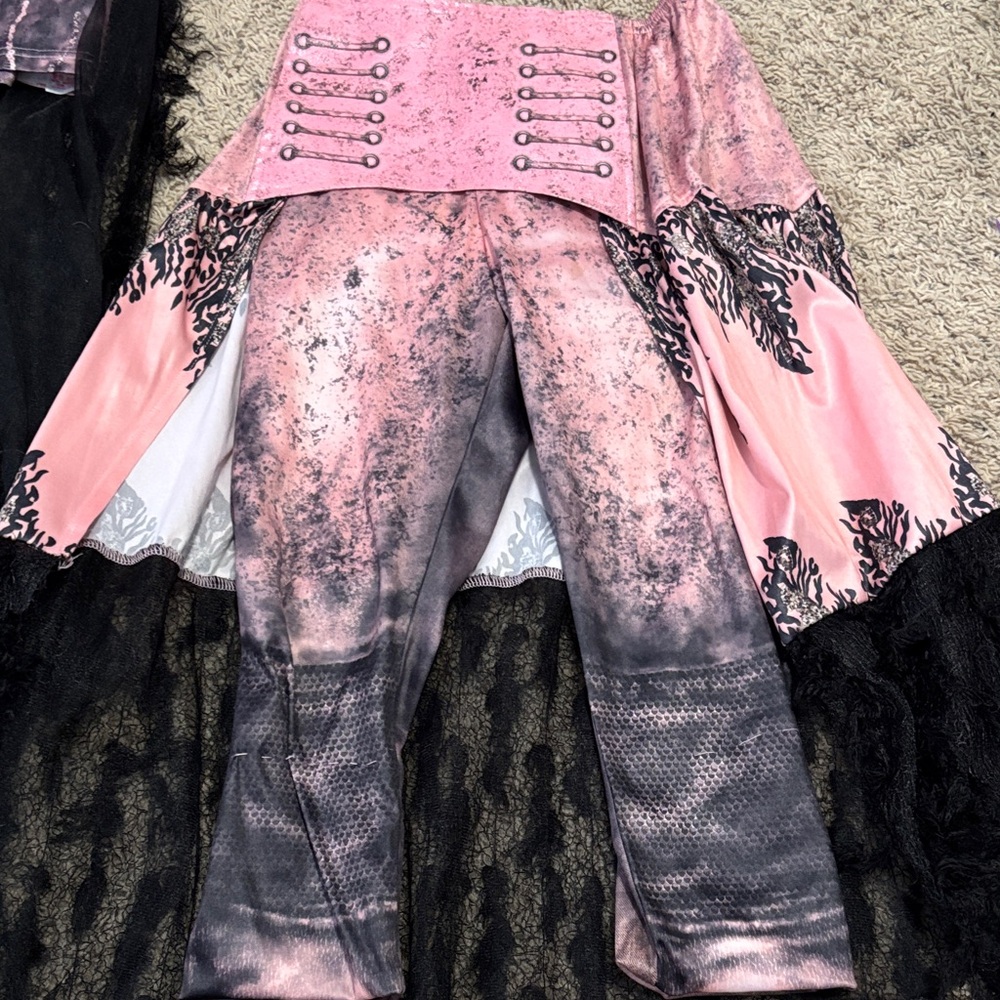Disney Store Descendants Evil Audrey Official Halloween Costume-Deluxe Costume - Picture 4 of 7